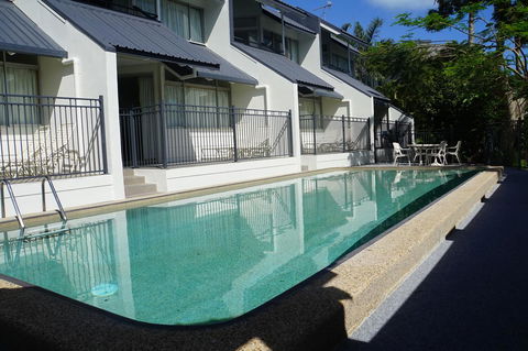 Airlie Seaview Apartments - Accommodation Perth 5