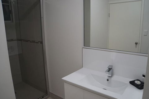 Airlie Seaview Apartments - Accommodation Perth 15