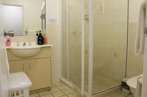 Airlie Apartments - Accommodation Perth 1