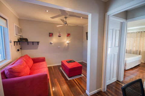 Airlie Apartments - Accommodation Perth 19