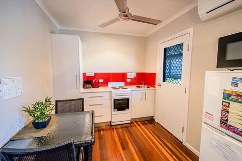 Airlie Apartments - Accommodation Perth 18