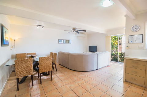 Airlie Apartments - Accommodation Perth 11