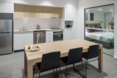 Quest Springfield Central - Perth Resorts 5