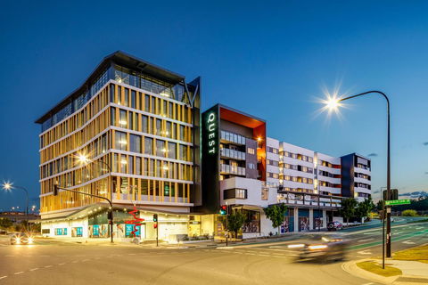 Quest Springfield Central - Perth Resorts 9