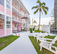 The Pink Hotel Coolangatta - Accommodation Perth