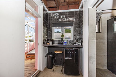 The Pink Hotel Coolangatta - Accommodation Perth 32