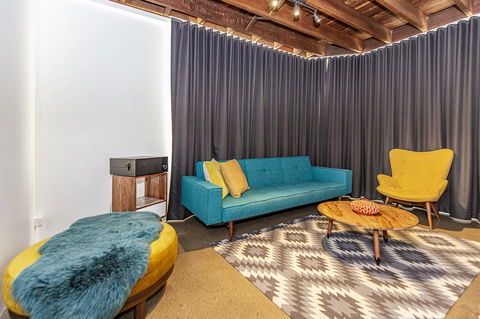 The Pink Hotel Coolangatta - Accommodation Perth 21