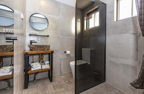 The Pink Hotel Coolangatta - Accommodation Perth 22