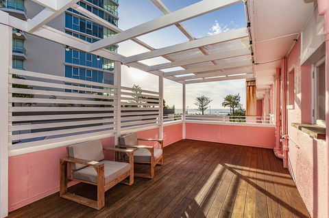 The Pink Hotel Coolangatta - Accommodation Perth 30