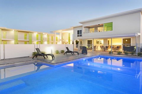 Mackay Oceanside Central Hotel Official - Perth Resorts 3