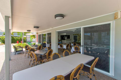 Mackay Oceanside Central Hotel Official - Perth Resorts 15