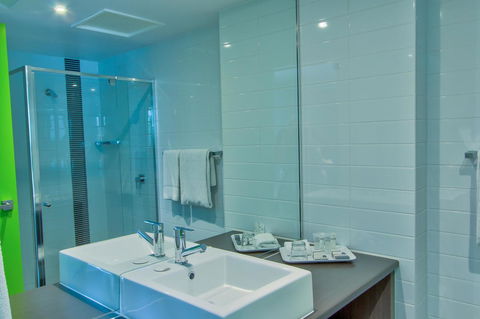 Mackay Oceanside Central Hotel Official - Perth Resorts 13