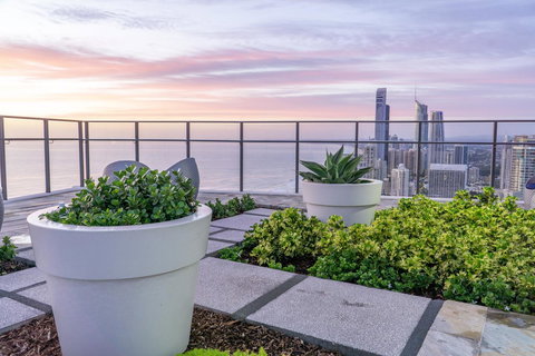 Rhapsody Resort - Official - Perth Resorts 10