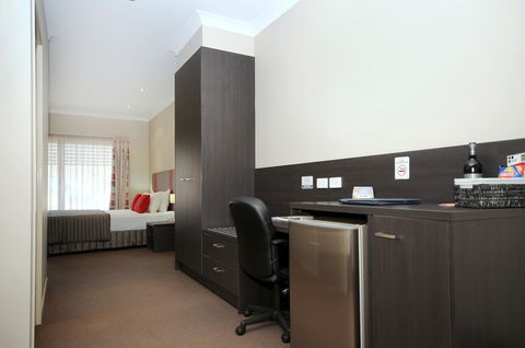 Platinum International - Perth Resorts 20