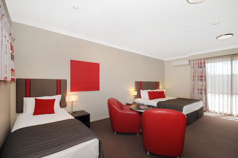 Platinum International - Perth Resorts 8