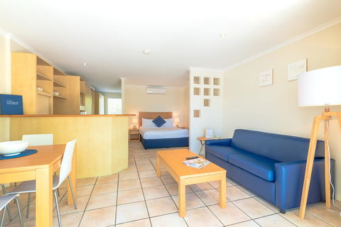 At The Sound Noosa Motel - Accommodation Perth 28
