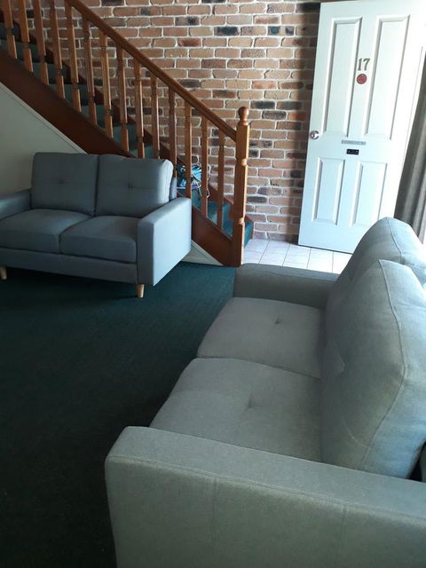 Country Gardens Motor Inn - Perth Resorts 4