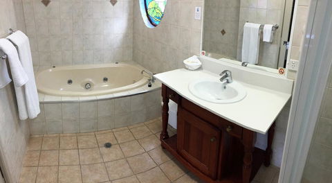 Country Gardens Motor Inn - Perth Resorts 17