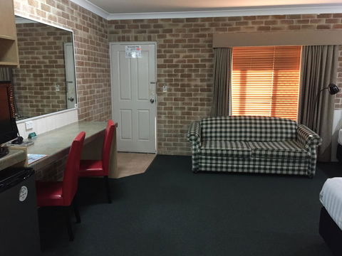 Country Gardens Motor Inn - Perth Resorts 20