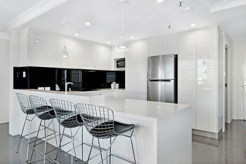 ULTIQA Beach Haven On Broadbeach - Accommodation Perth 9