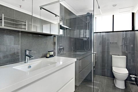ULTIQA Beach Haven On Broadbeach - Accommodation Perth 6