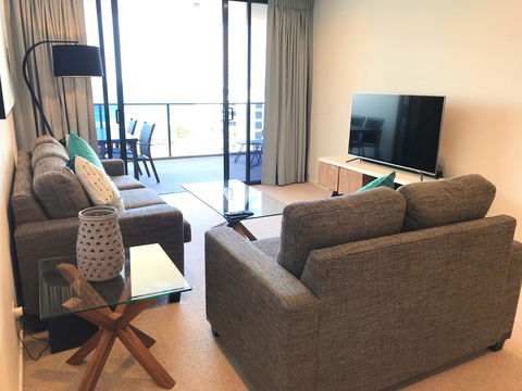 Qube Broadbeach Ocean View Apartments - Accommodation Perth 19