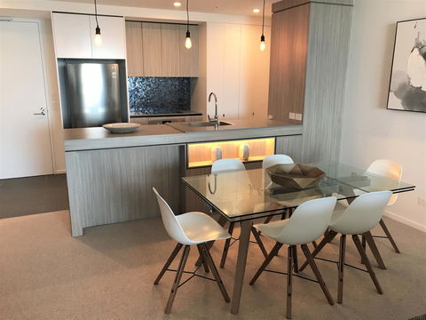 Qube Broadbeach Ocean View Apartments - Accommodation Perth 26