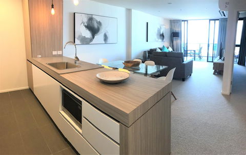 Qube Broadbeach Ocean View Apartments - Accommodation Perth 25