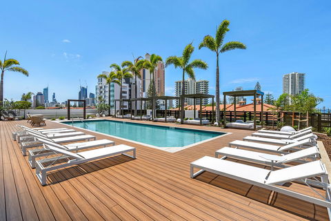 Qube Broadbeach Ocean View Apartments - Accommodation Perth 16