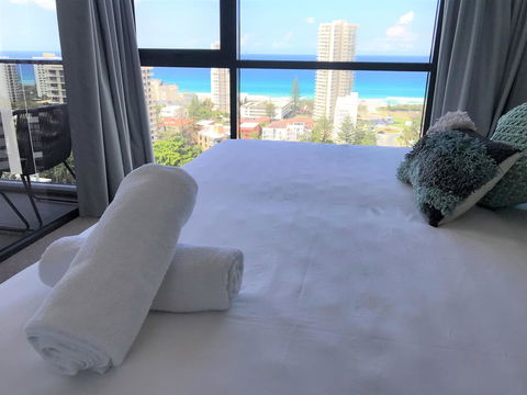 Qube Broadbeach Ocean View Apartments - Accommodation Perth 20