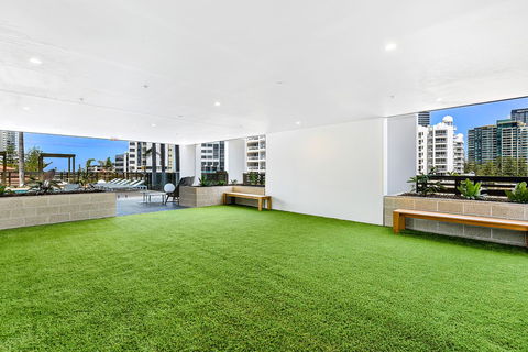 Qube Broadbeach Ocean View Apartments - Accommodation Perth 6