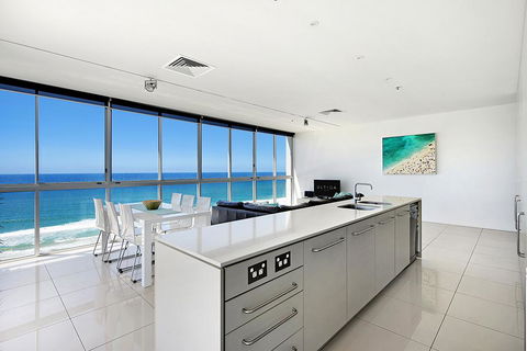 ULTIQA Air On Broadbeach - Accommodation Perth 1