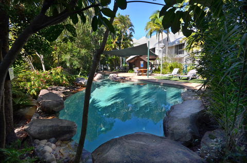 Raintrees Moffat Beach - Accommodation Perth 2