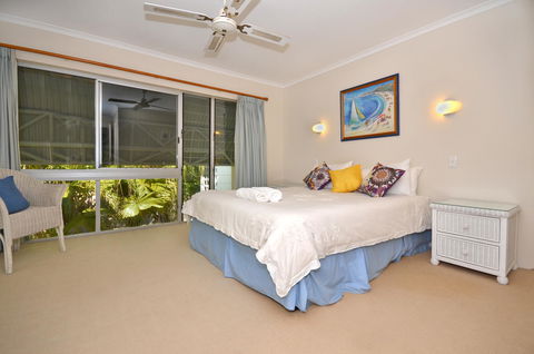 Raintrees Moffat Beach - Accommodation Perth 4