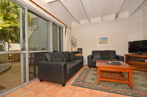 Raintrees Moffat Beach - Accommodation Perth 21