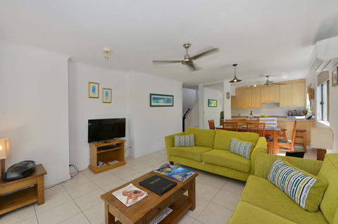 Seascape Holidays - Tropical Reef Apartments - Accommodation Perth 12