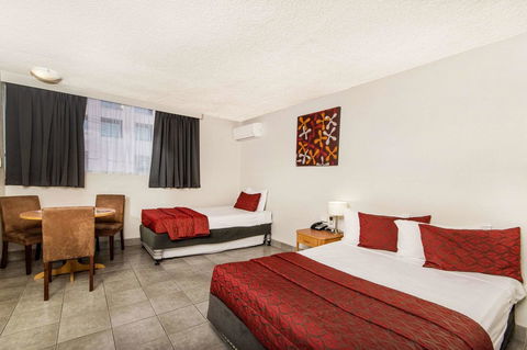 The Robert Towns - Accommodation Perth 21