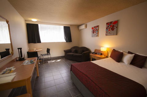 The Robert Towns - Accommodation Perth 22