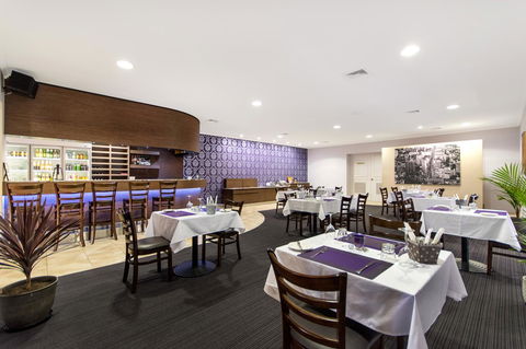 The Robert Towns - Accommodation Perth 18