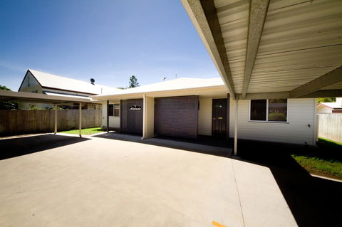 Rockhampton Serviced Apartments - Perth Resorts 6