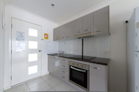Rockhampton Serviced Apartments - Perth Resorts 20