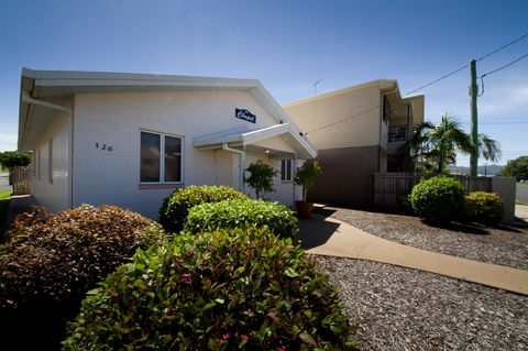 Rockhampton Serviced Apartments - Perth Resorts 9