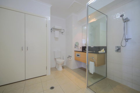 Mantra Mackay - Perth Resorts 21