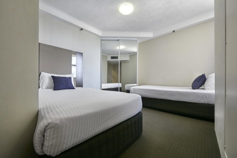 Novotel Surfers Paradise - Accommodation Perth 12