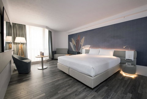 Novotel Surfers Paradise - Accommodation Perth 9