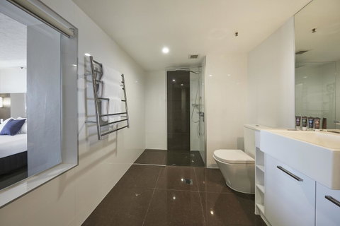 Novotel Surfers Paradise - Accommodation Perth 30