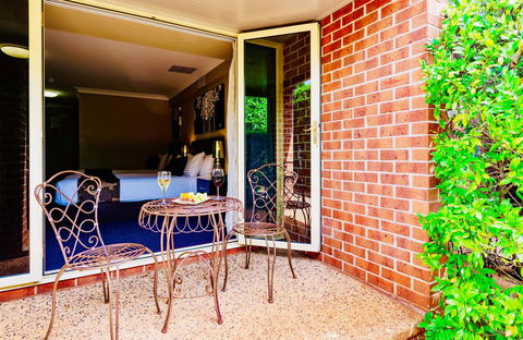 Ambassador On Ruthven - Accommodation Perth 17