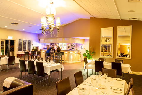 Ambassador On Ruthven - Accommodation Perth 9