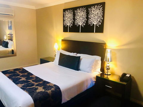 Ambassador On Ruthven - Accommodation Perth 41