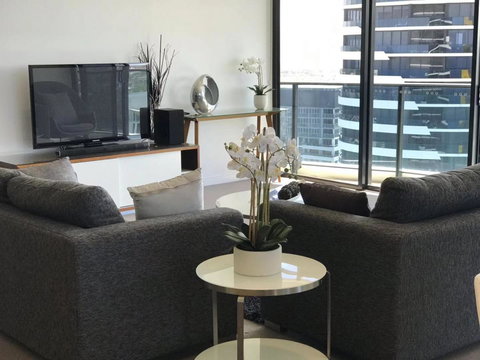 Luxury 3 Bedroom In Heart Of Broadbeach - Accommodation Perth 18